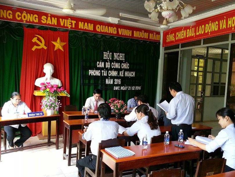 Phòng Tài chính - Kế hoạch huyện Dương Minh Châu tổ chức Hội nghị Công chức năm 2016