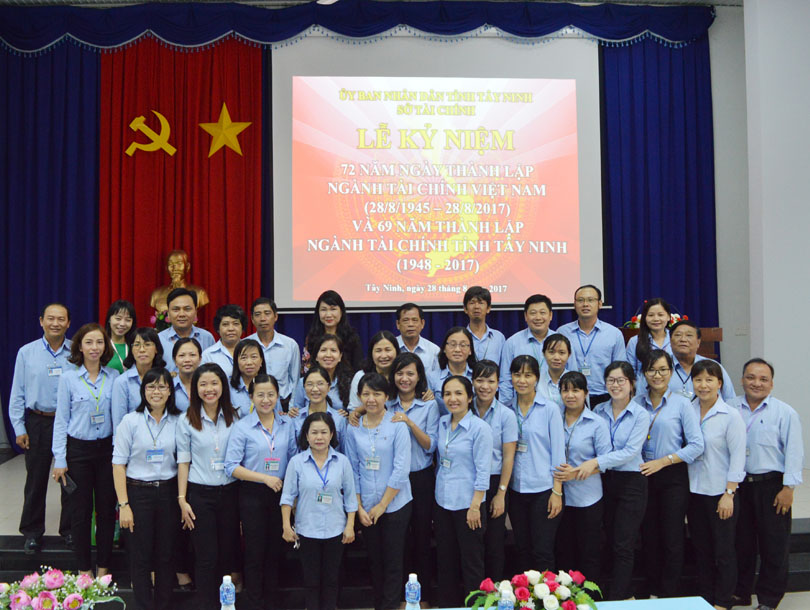 Sở Tài chính Tây Ninh tổ chức Lễ kỷ niệm 72 năm ngày thành lập ngành Tài chính Việt Nam (28/8/1945 - 28/8/2017)
