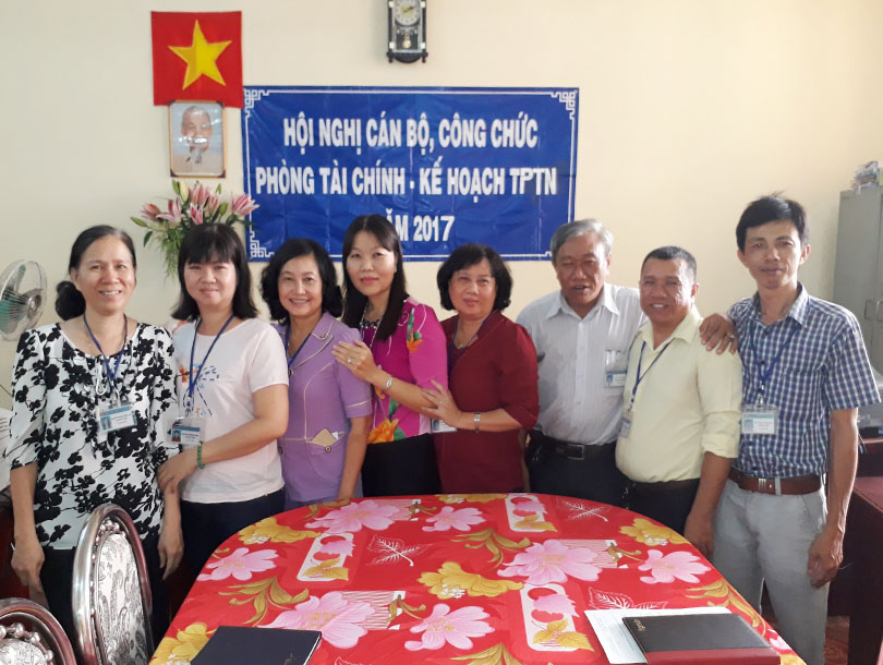 Hội nghị cán bộ công chức phòng Tài chính - Kế hoạch Thành  phố Tây Ninh năm 2017