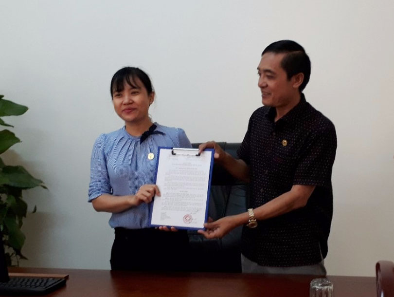 UBND huyện tổ chức trao Quyết định bổ nhiệm chức vụ Trưởng phòng Tài chính – Kế hoạch huyện Tân Biên