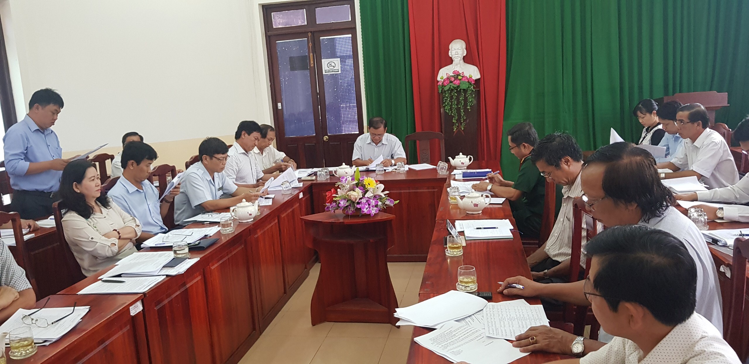 UBND huyện Hòa Thành họp thường kỳ  về xây dựng cơ bản quý I năm 2019
