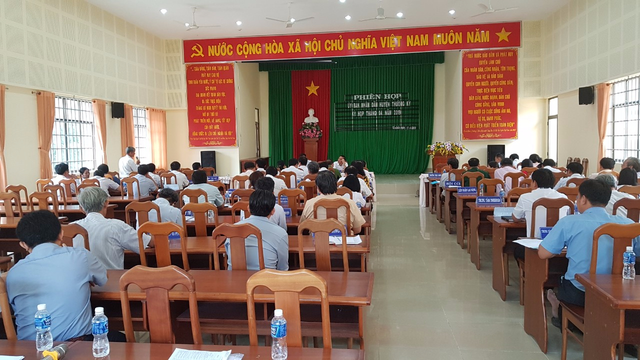 UBND huyện Tân Biên tổ chức phiên họp thường kỳ  tháng 04 năm 2019
