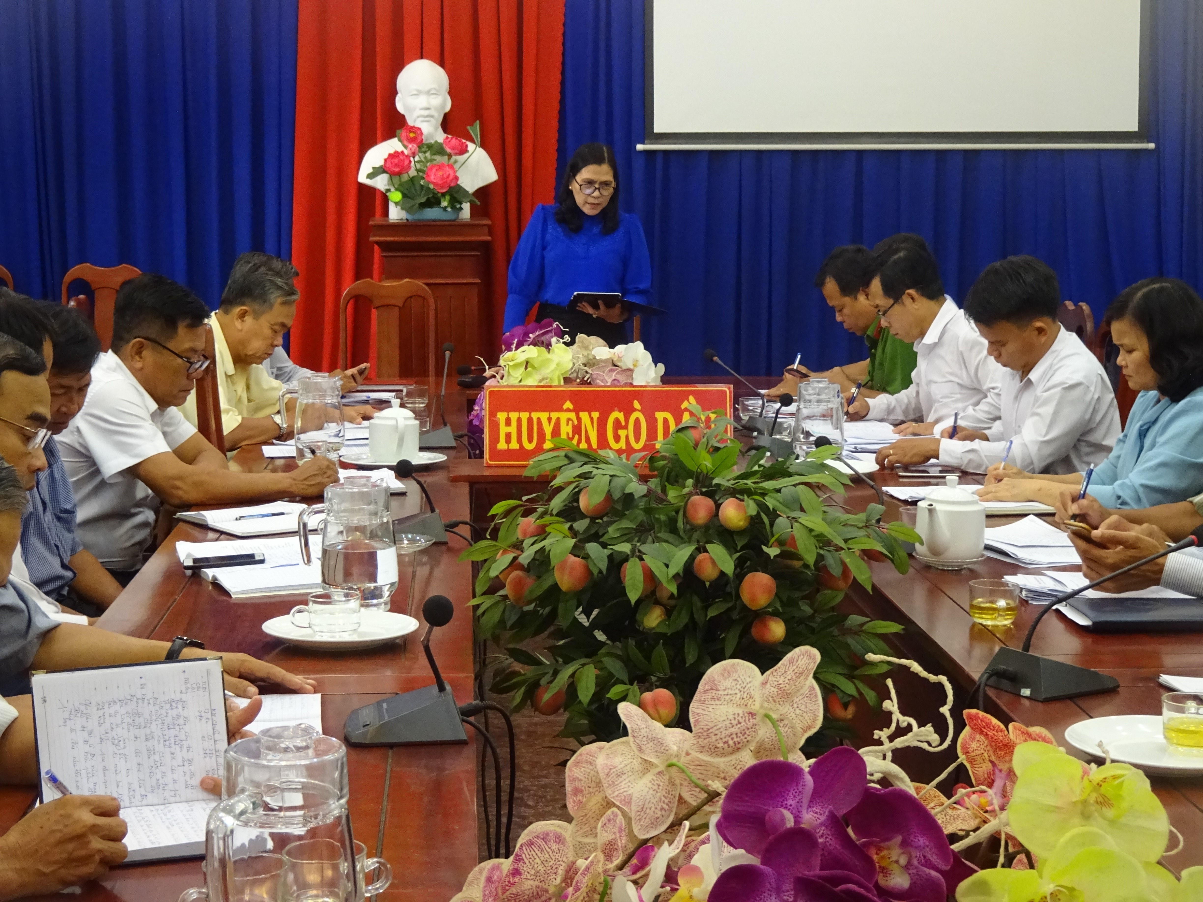 UBND huyện Gò Dầu họp định kỳ tháng 05 năm 2020
