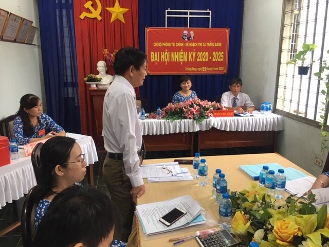 Chi bộ phòng TCKH thị xã Trảng Bàng tổ chức thành công Đại hội chi bộ nhiệm kỳ 2020-2025