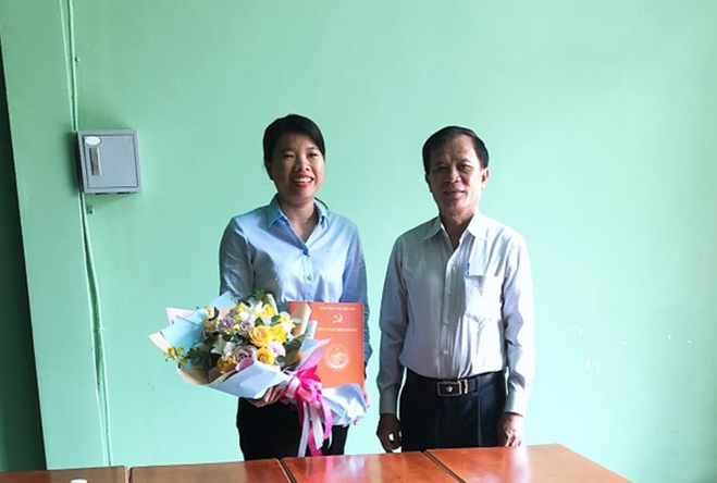 Chủ tịch UBND huyện Dương Minh Châu công bố quyết  định bổ nhiệm Trưởng phòng Tài chính – Kế hoạch