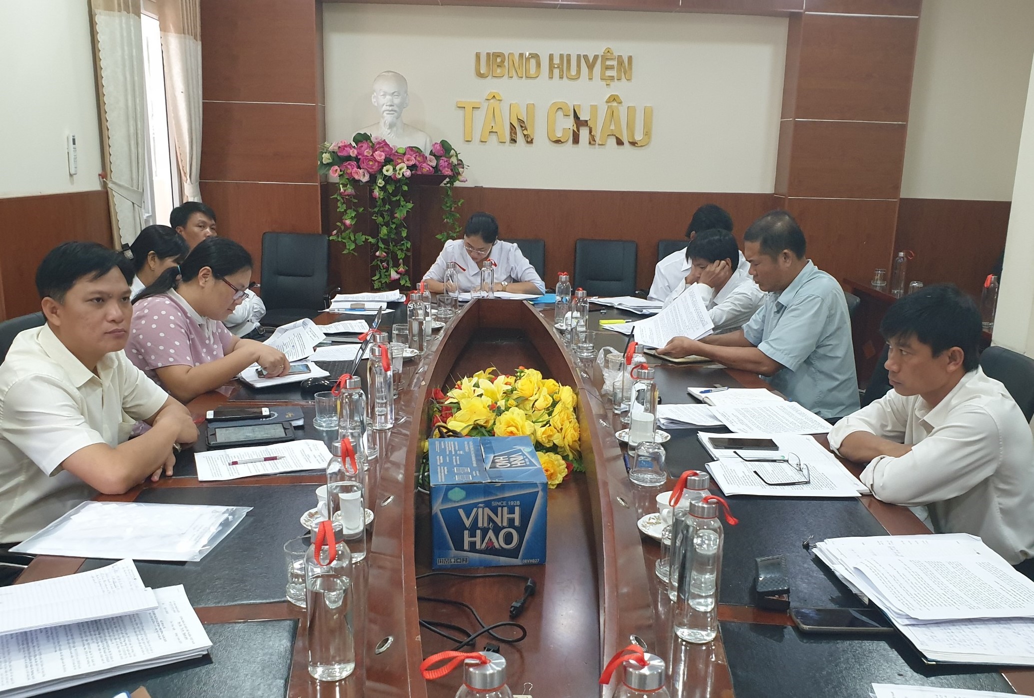 UBND huyện Tân Châu họp BCĐ thu ngân sách 05 tháng  đầu năm