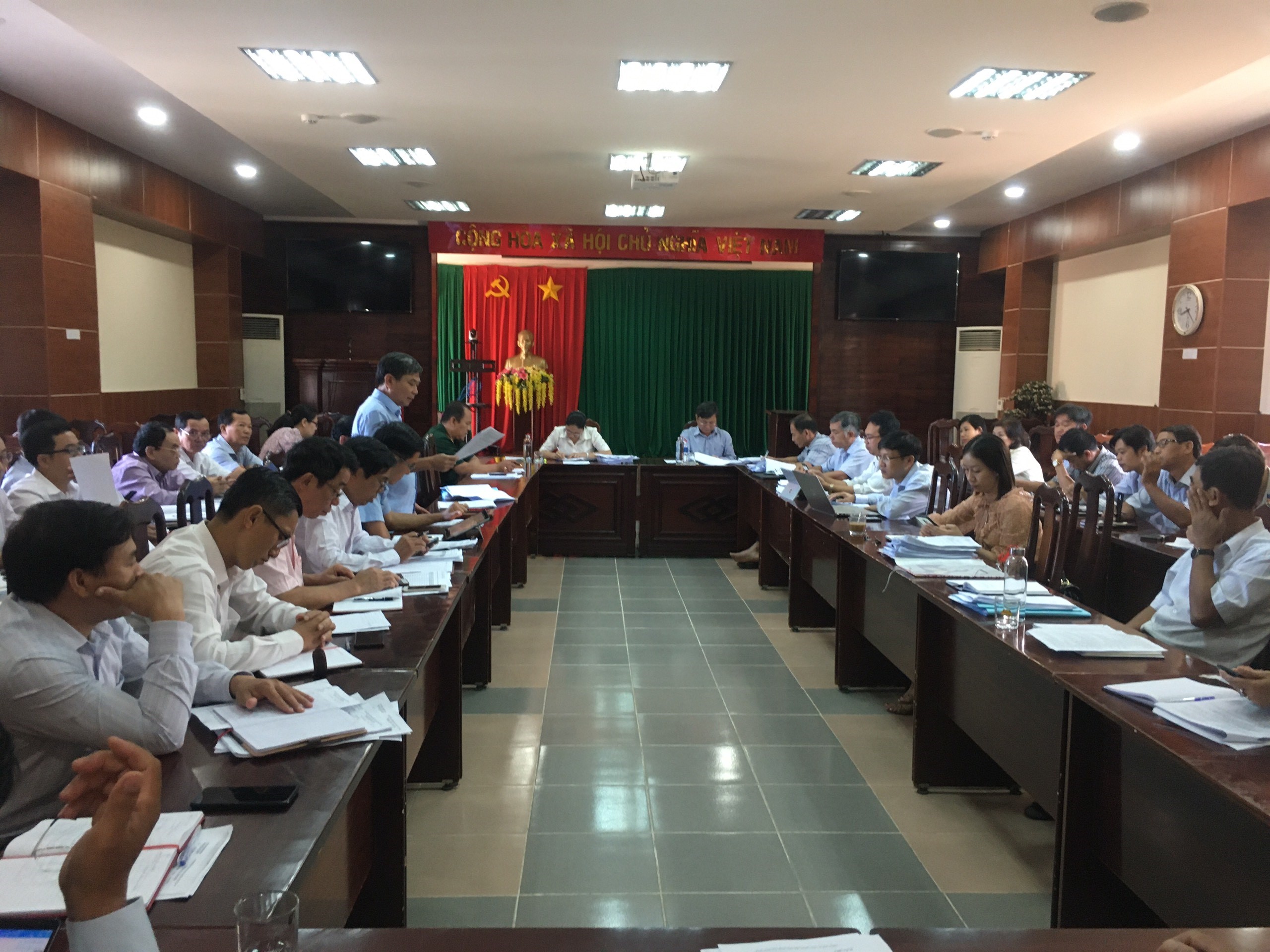 UBND huyện Tân Châu họp thường kỳ tháng 11/2020